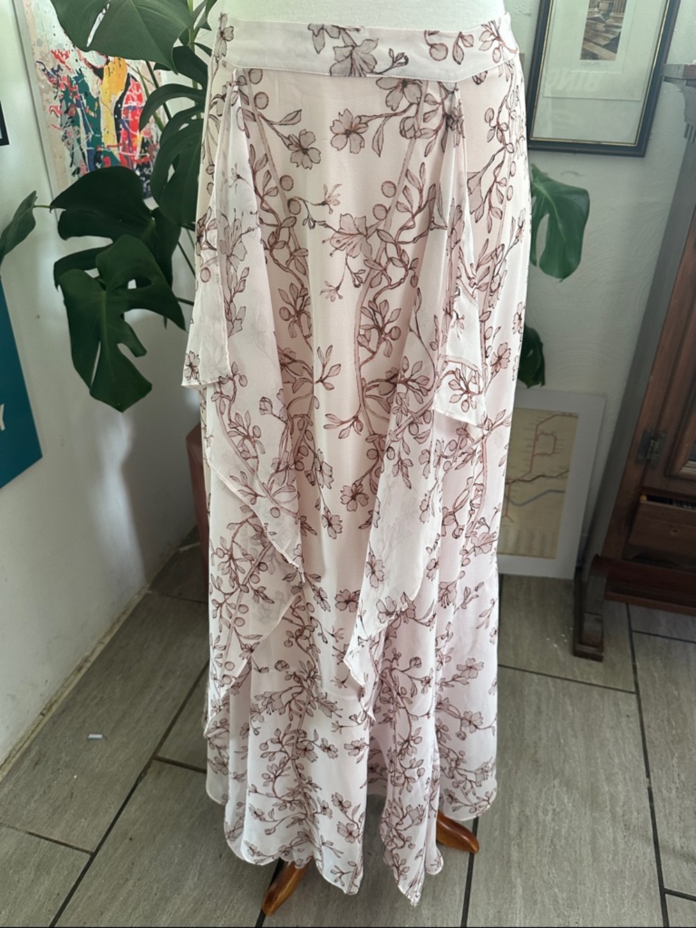 BCBGMaxAzria Pink Floral Maxi Skirt Size 4